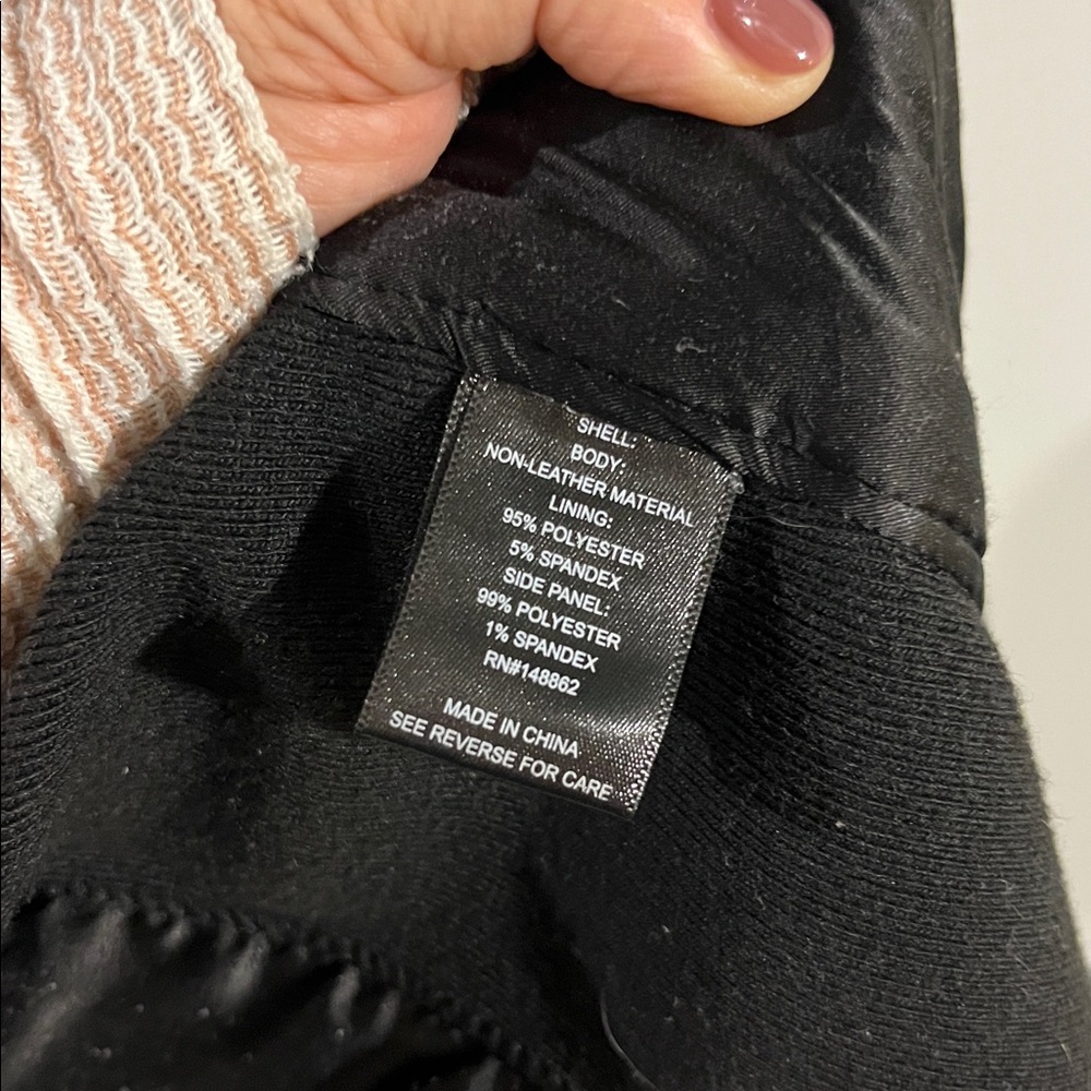 Torrid Black faux leather Bomber/Motorcycle Jacket - Picture 6 of 6